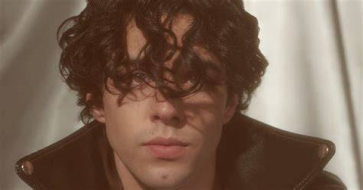 Stephen Sanchez drops a lyric video for his &ldquo;See The Light&rdquo; single