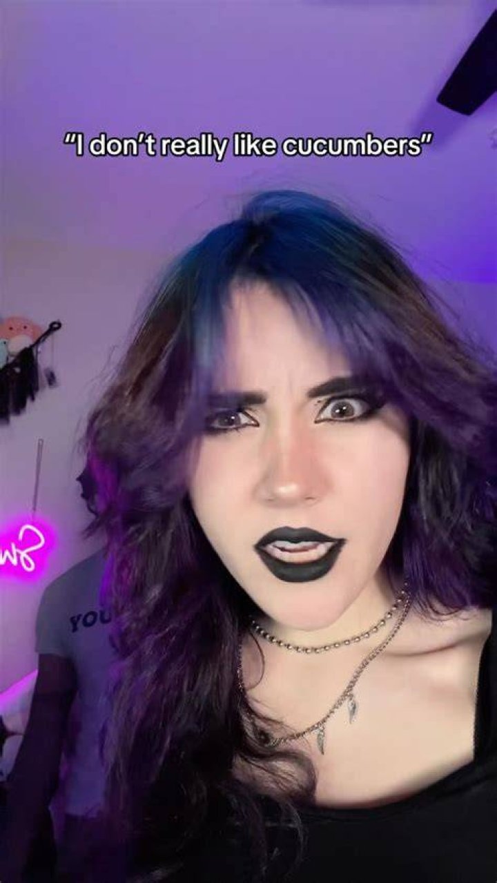 Swaggycucumber aka https aka swaggy_cucumber aka swaggymuffins Nude