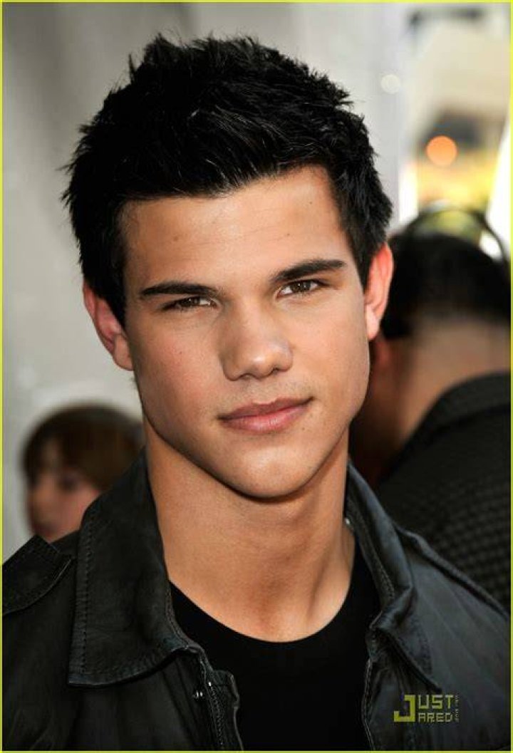 Taylor Lautner from 2009 Kids' Choice Awards E! News