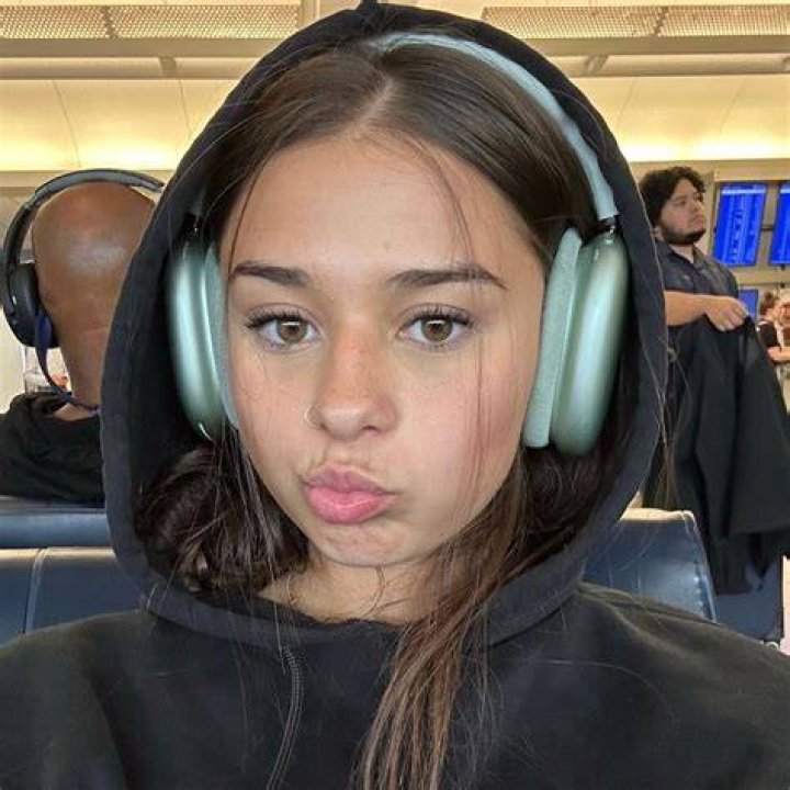The Perfect Creation Sophie Raiin you guys dig her? r/BellyButtonWorld