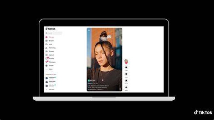 TikTok's Griffin Johnson Taking Dating Break After Dixie D'Amelio Split