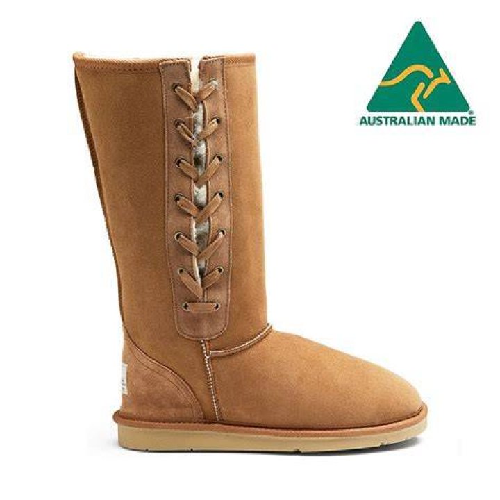 UGG AUSTRALIA ROSS BOOTS