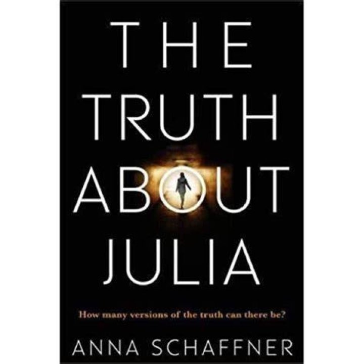 What&rsquo;s the truth about Julia Roberts&rsquo;s marriage to Danny Moder