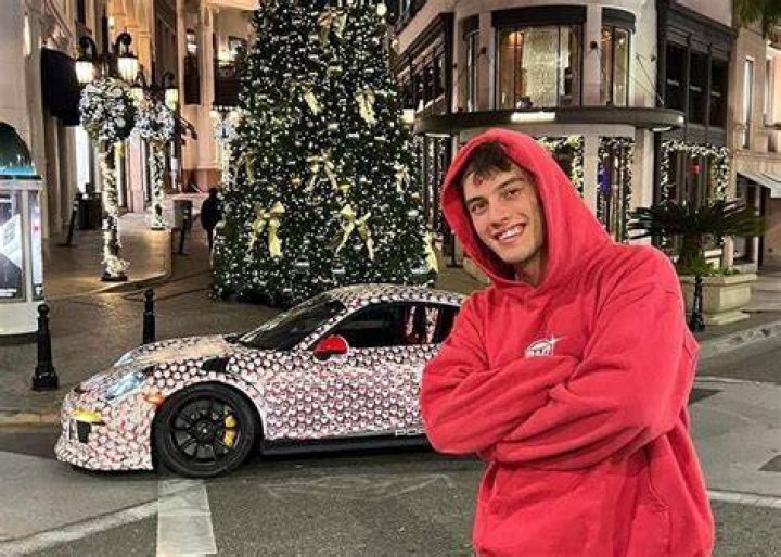 Who is Cam Casey? Wiki, net worth, age, biography, height, girlfriend