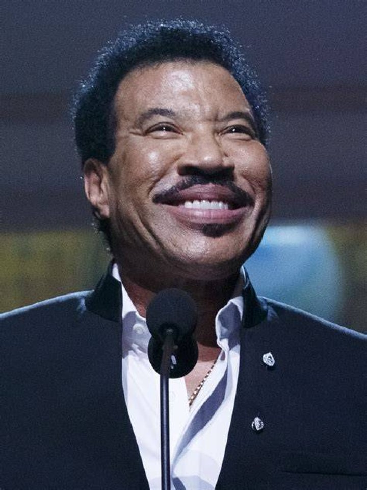 Who Is Lionel Richie's Girlfriend? All About Lisa Parigi